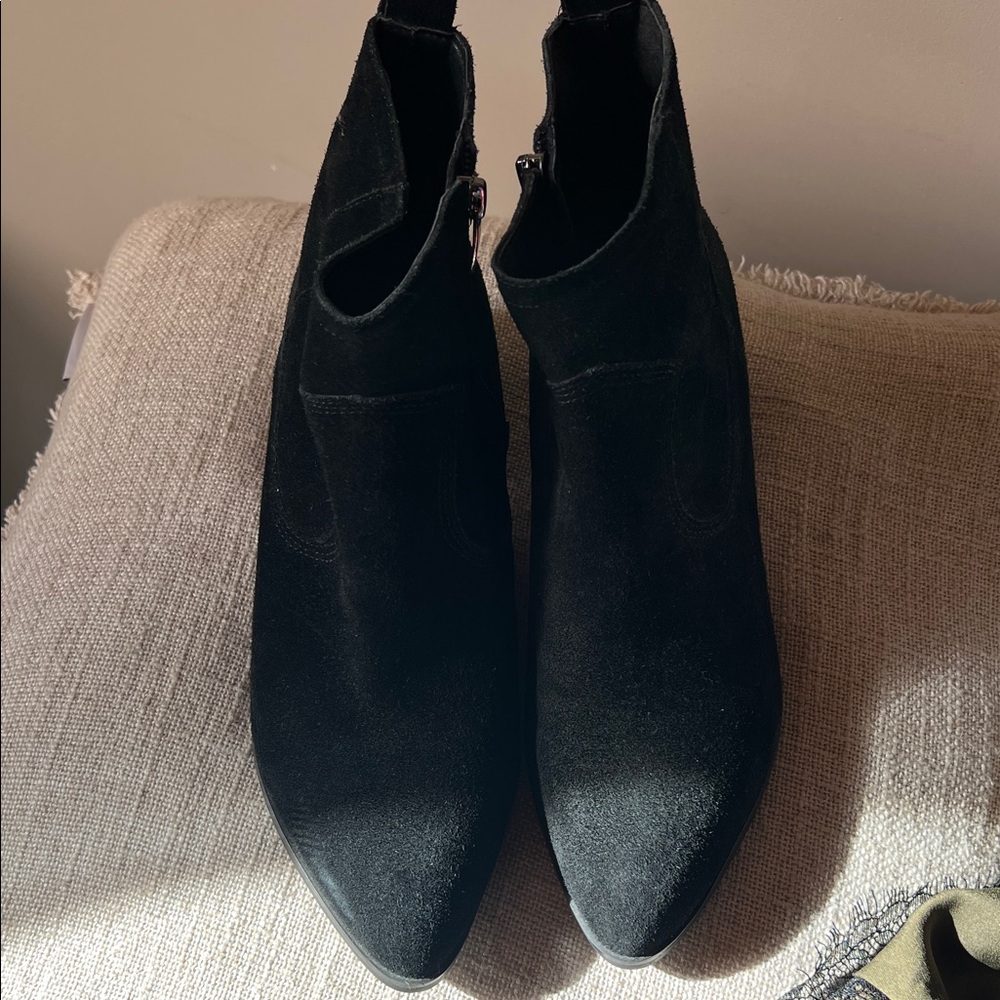 Elegant Black Nine West Women's Ankle Boots